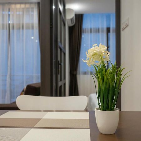 Deluxe Apartment At Minori Building Hanoi Esterno foto
